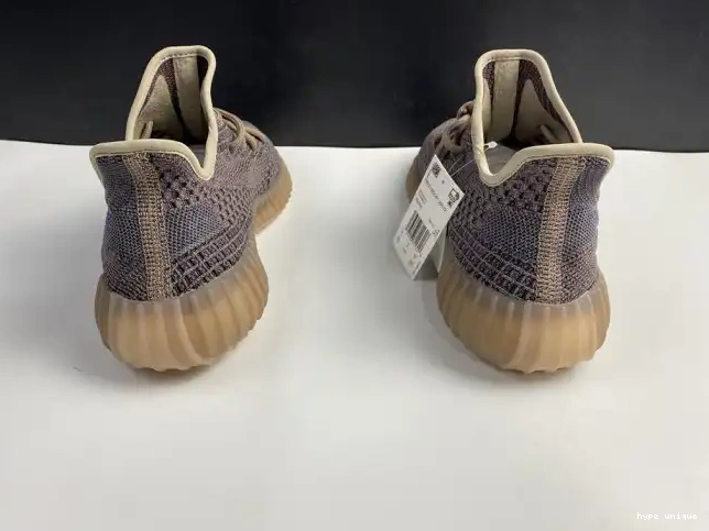 hype BOOST 350 V2 YEEZY YECHER